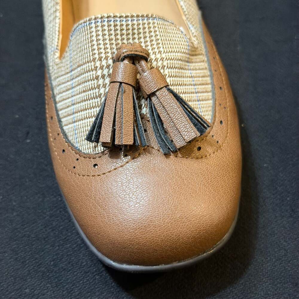 Eastview Two-Tone Tassel Loafers with Houndstooth Detail - Picture 6 of 8